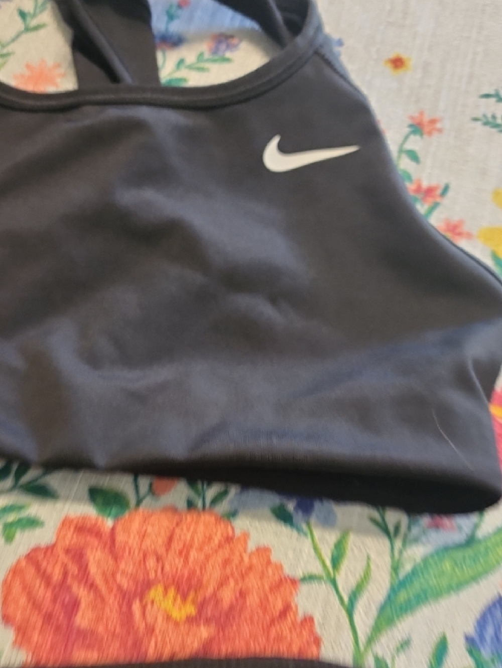 Nike Black Sports Bra with Gray Running Shorts Set - Picture 3 of 3